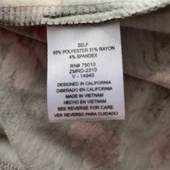 Kingston Grey Floral Mini Dress Short Sleeve SZ L NWT - Picture 12 of 14